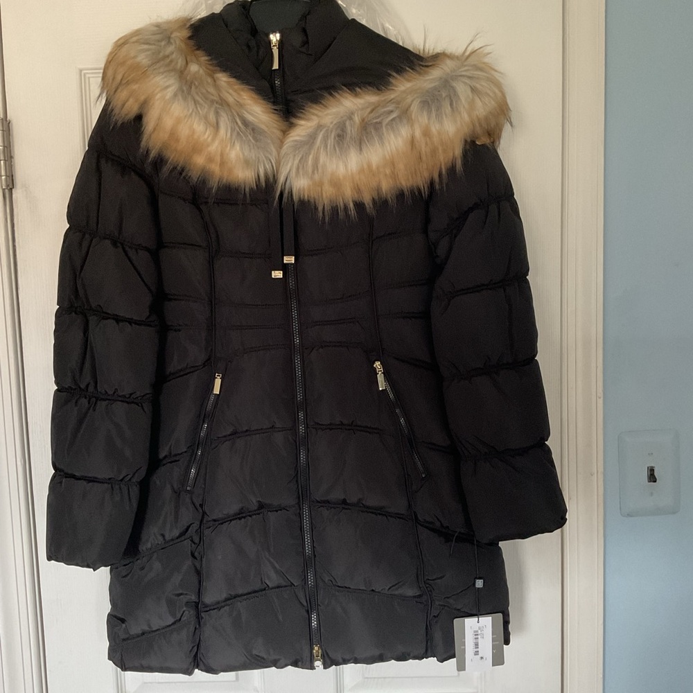 Laundry By Shelli Segal Black Puffer Jacket with Faux Fur Trim
